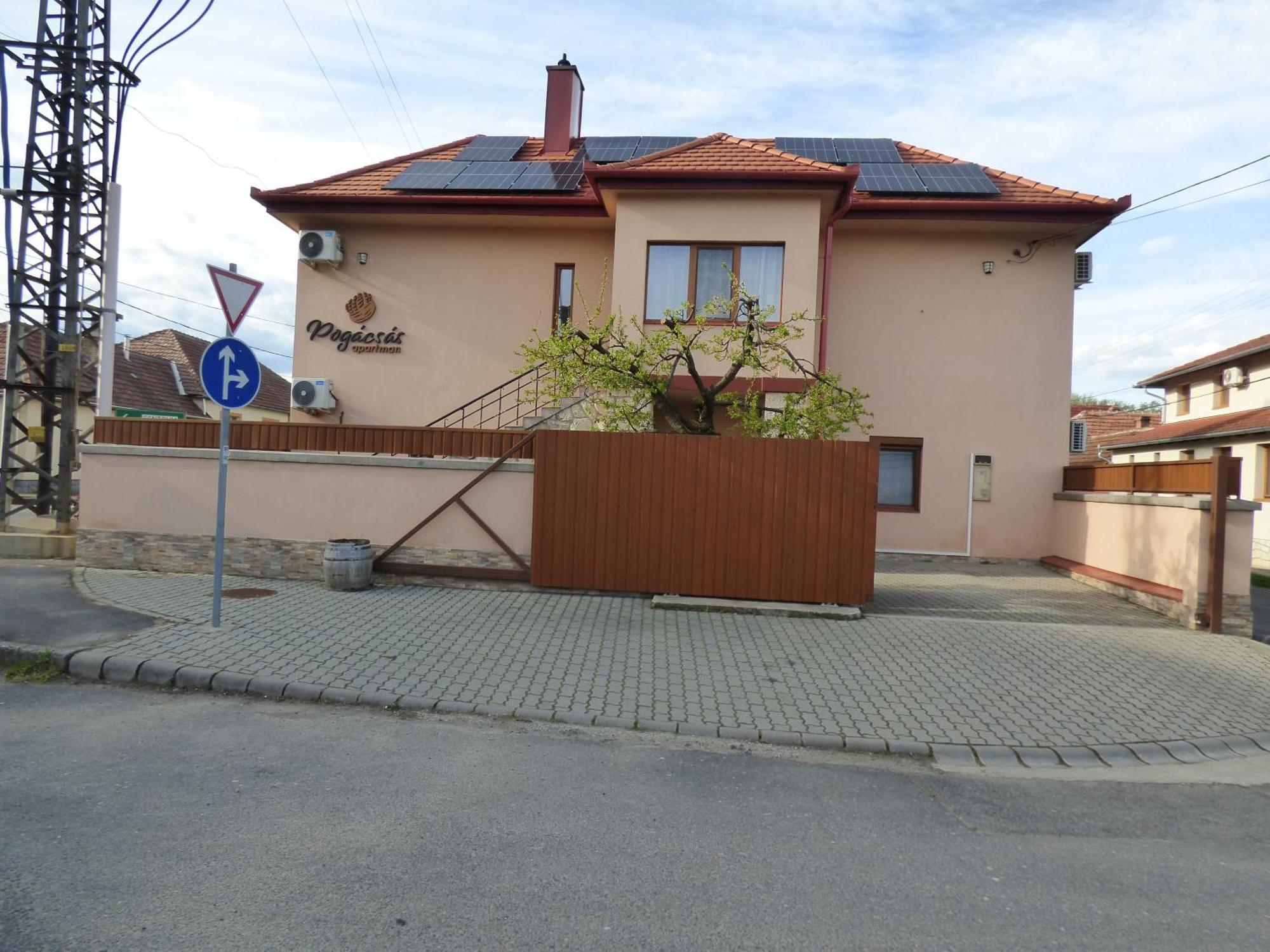 Apartament Pogacsas Apartman Tokaj Zewnętrze zdjęcie